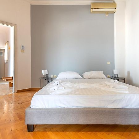 Ferienwohnung Penthouse Under Acropolis Hill Athen Exterior foto