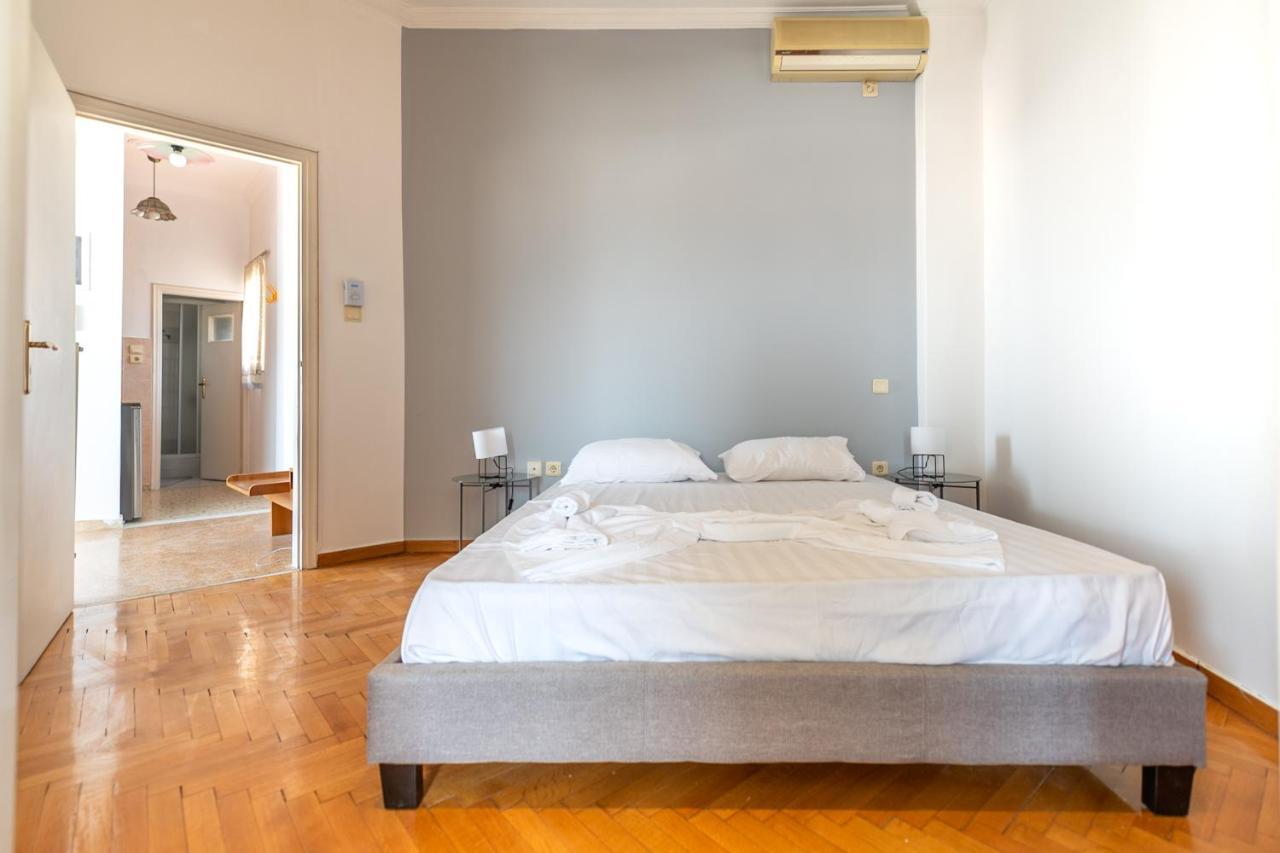 Ferienwohnung Penthouse Under Acropolis Hill Athen Exterior foto